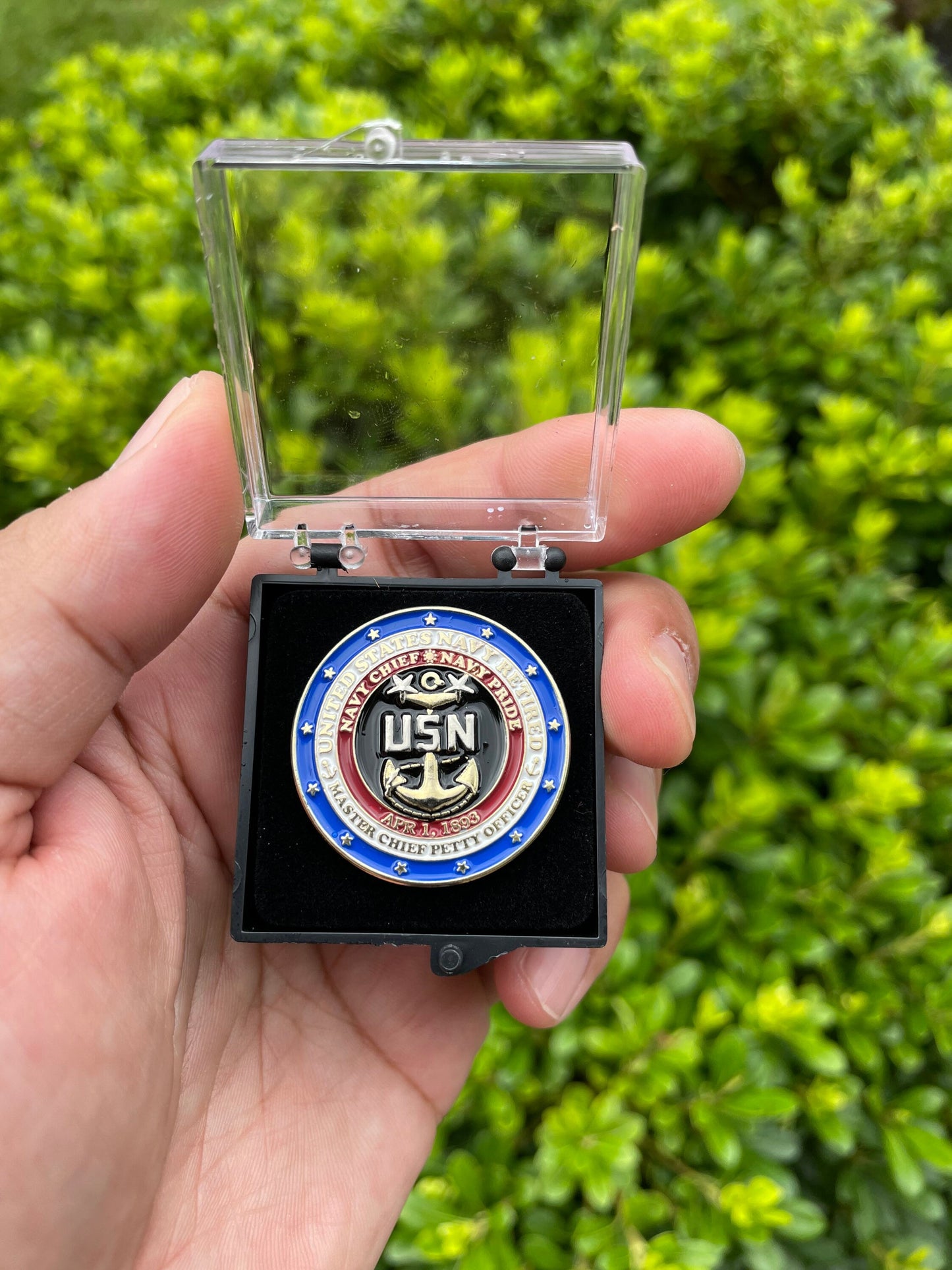 USN Retired Master Chief Lapel Pin