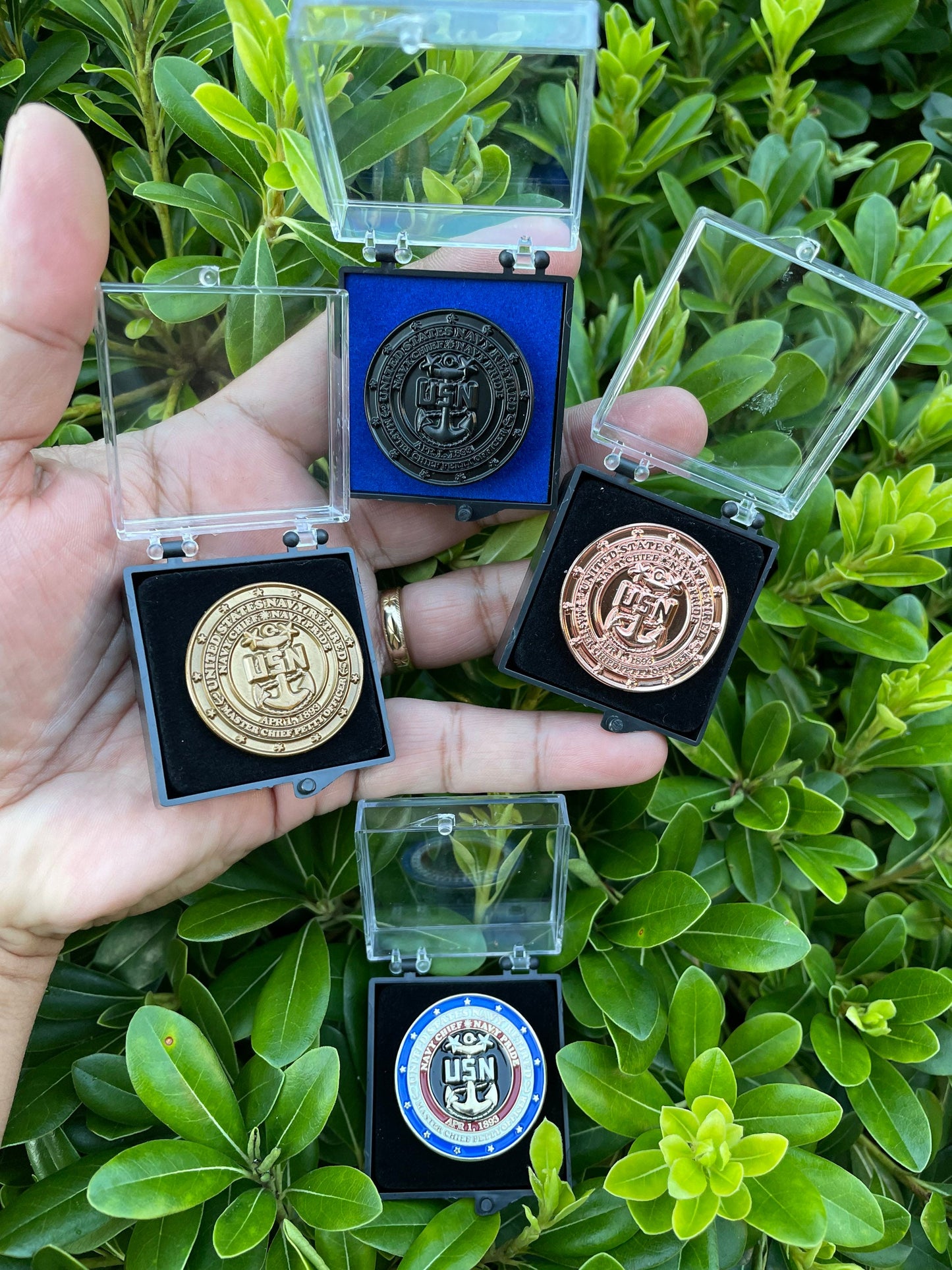 USN Retired Master Chief Lapel Pin