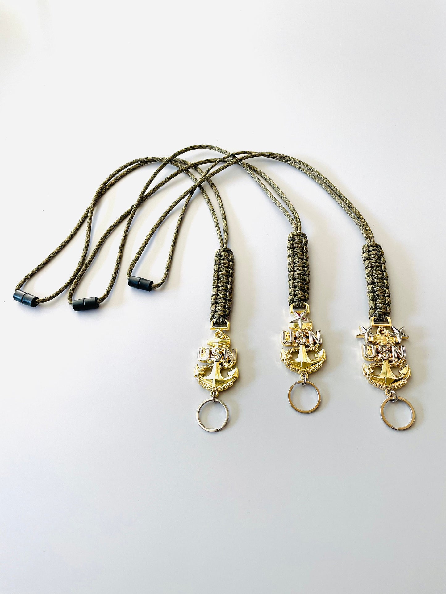 USN E7/E8/E9 Gold/Silver Anchor with Digital Multi Camo Paracord Neck Lanyard