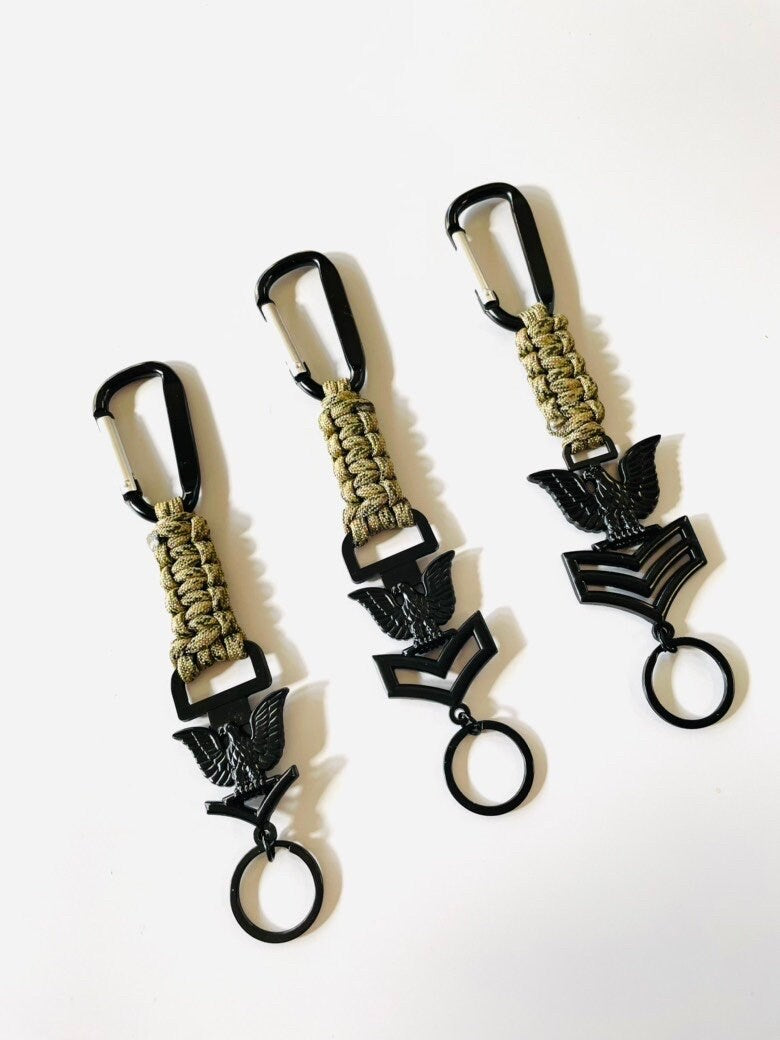 USN E4/E5/E6 Black Crow with Digital Multi Camo Paracord Keychain