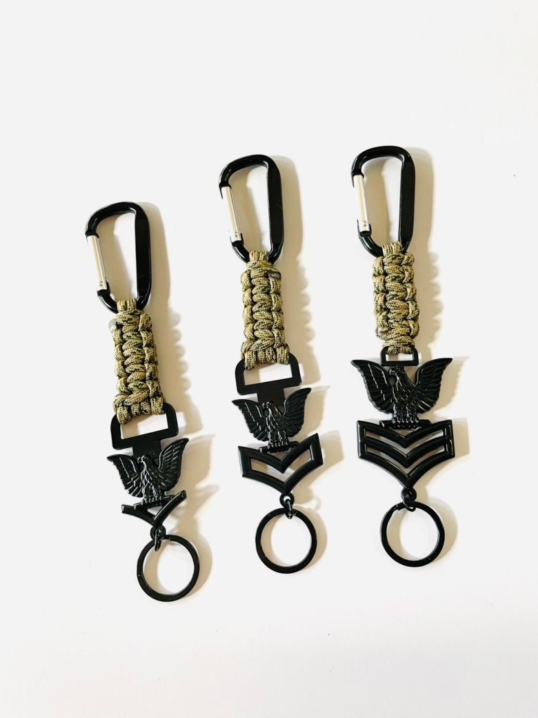 USN E4/E5/E6 Black Crow with Digital Multi Camo Paracord Keychain