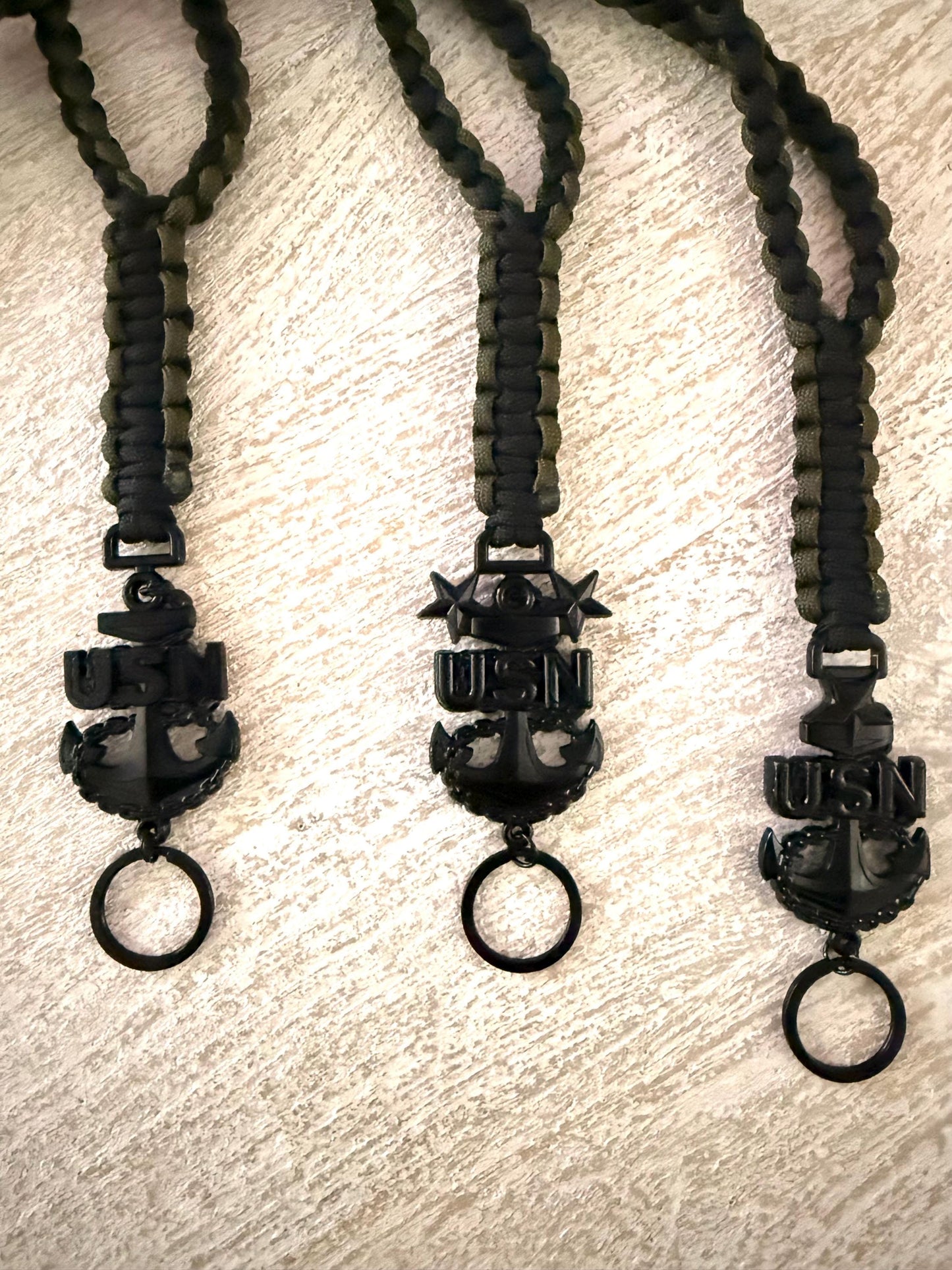USN E7/E8/E9 2 Color (Black and Olive Drab) 4 strand round braid with cobra knot paracord neck lanyard