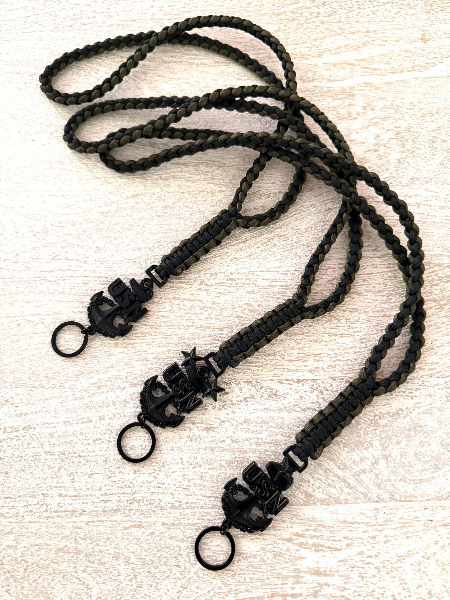USN E7/E8/E9 2 Color (Black and Olive Drab) 4 strand round braid with cobra knot paracord neck lanyard