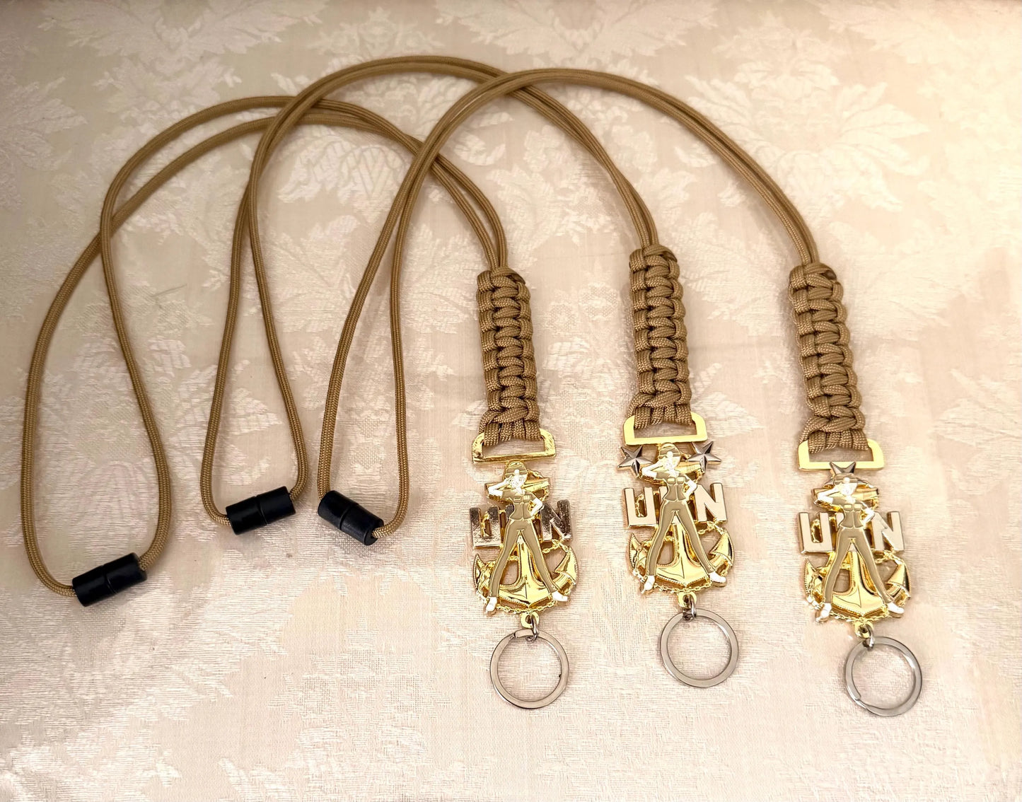 USN E7/E8/E9 Chick Chiefs Gold/Silver Anchor With Gold Paracord Lanyard.