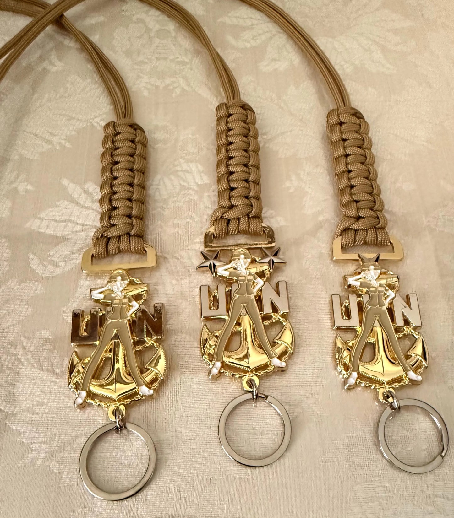 USN E7/E8/E9 Chick Chiefs Gold/Silver Anchor With Gold Paracord Lanyard.