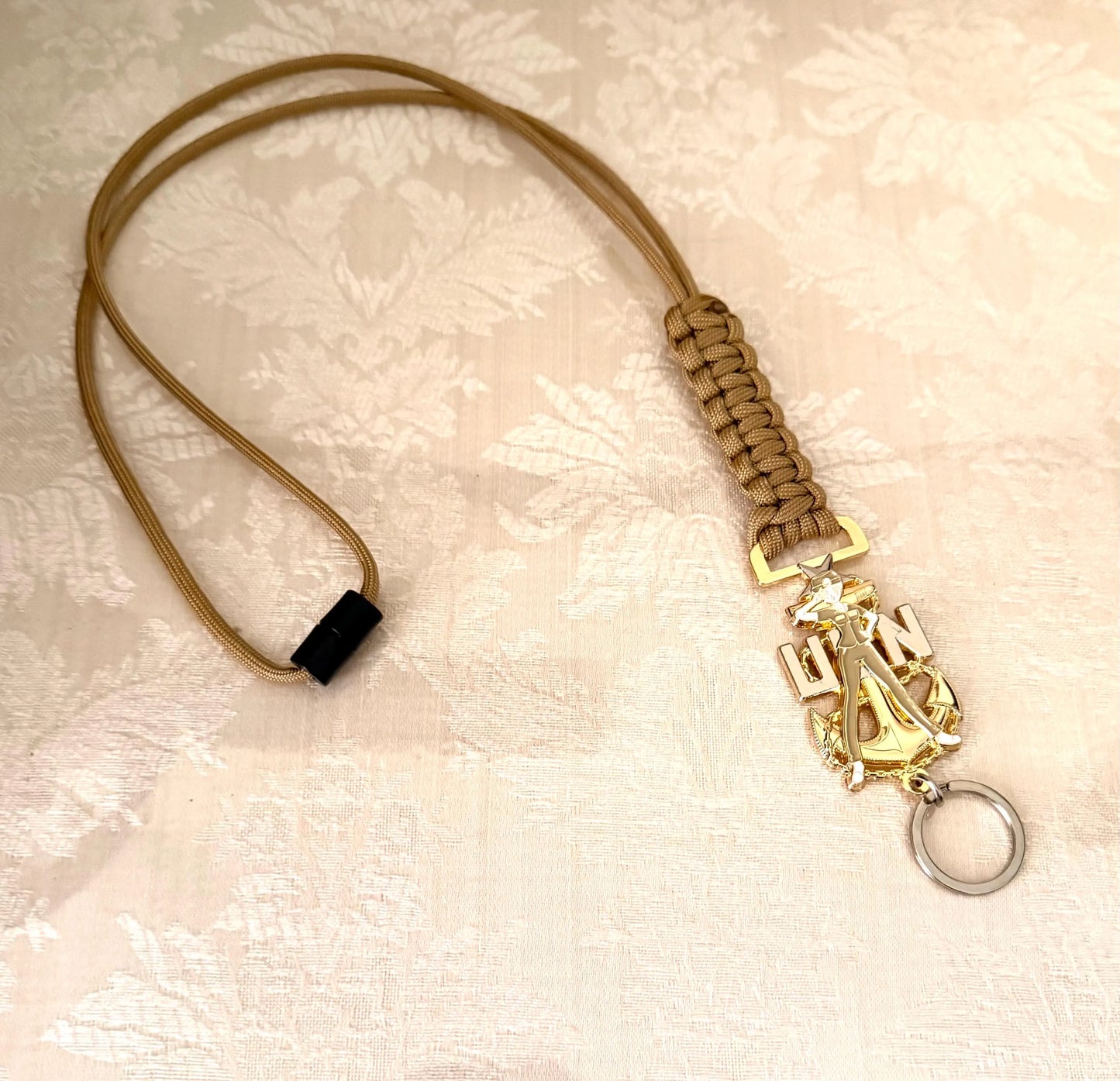 USN E7/E8/E9 Chick Chiefs Gold/Silver Anchor With Gold Paracord Lanyard.
